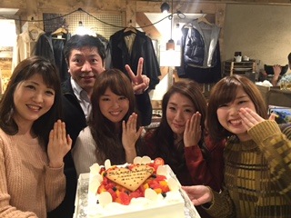 image5ケーキひと